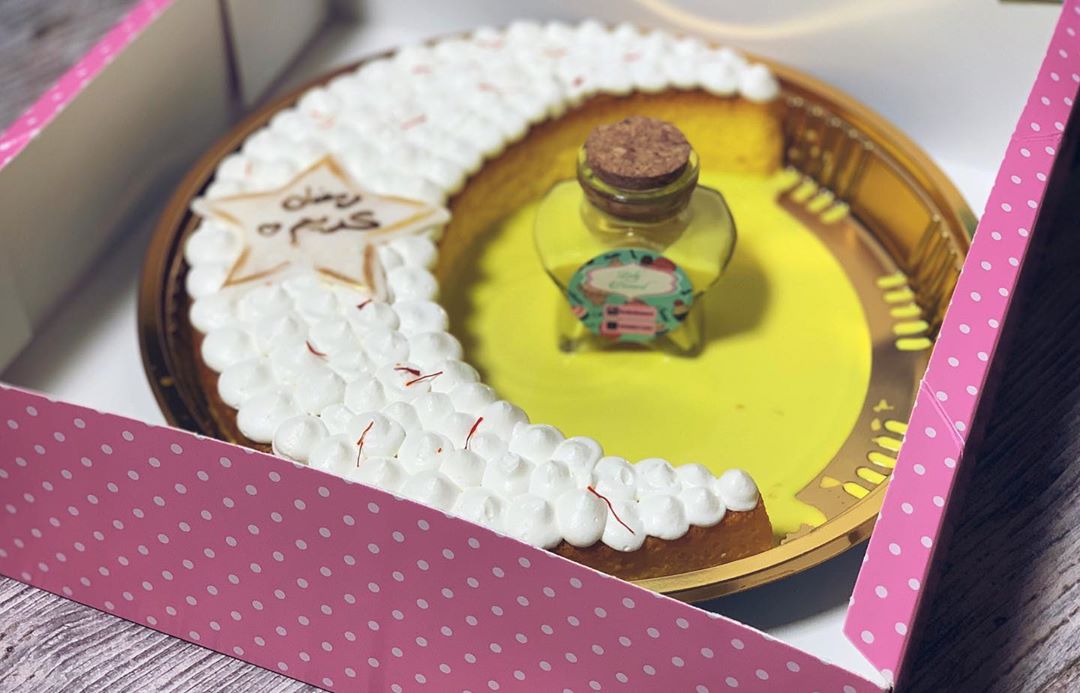 كيك زعفران 70
#رمضان_كريم #رمضان2020 #رمضانيات #رمضان_يجمعنا #ramadhan #ramadan #ramdankareem #خليك_بالبيت #سانسيباستيان #سان_سيباستيان #سان_سيباستيان_تشيزكيك#سان_سيباستيان_جدة
#كافيهات_جدة
#تاجرات_جدة #حلويات #تاجرات_السعودية #cake#كيكة_الكوكيز #الكيكة_المحروقة#sansebastian #san_sebastian_cheesecake#قرقيعان #جامعة_الملك_عبدالعزيز#بان_كيك#لاتيه #كيكةالعسل #حفلات #خليك_بالبيت
