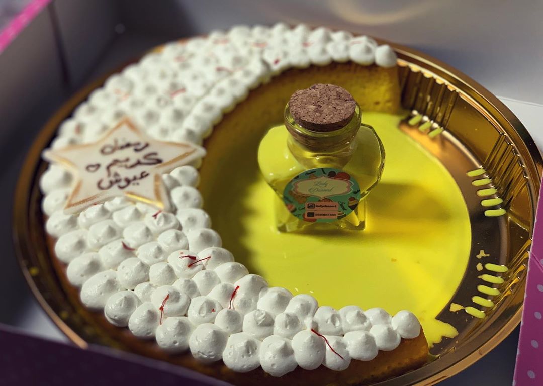 اللذ هدية
اجمل شئ لما احد يطلبنا هديه نوصلها لأحبابه #رمضان_كريم #رمضان2020 #رمضانيات #رمضان_يجمعنا #ramadhan #ramadan #ramdankareem #خليك_بالبيت #سانسيباستيان #سان_سيباستيان #سان_سيباستيان_تشيزكيك#سان_سيباستيان_جدة
#كافيهات_جدة
#تاجرات_جدة #حلويات #تاجرات_السعودية #cake#كيكة_الكوكيز #الكيكة_المحروقة#sansebastian #san_sebastian_cheesecake#قرقيعان #جامعة_الملك_عبدالعزيز#بان_كيك#لاتيه #كيكةالعسل #حفلات #خليك_بالبيت