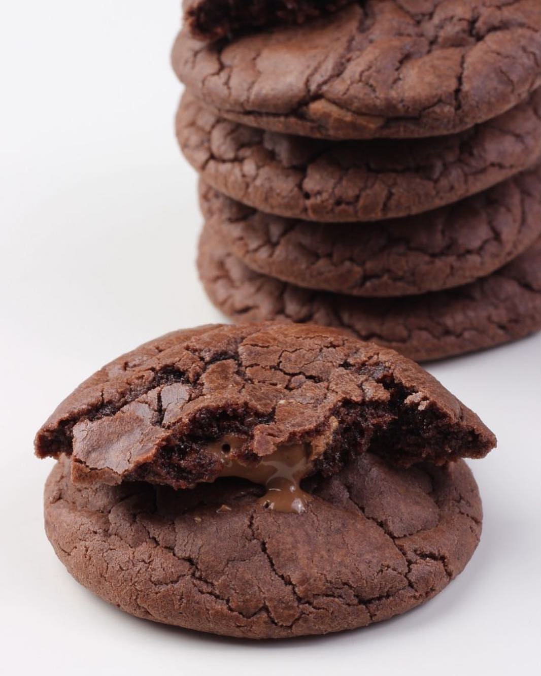 Yummy! #كوكيز #كوكيزات #حلويات #شوكولاته #نوتيلا #جالكسي #تمريه #كيك #جدة #cookies #cookie #chocolate #jeddah #cake #cupcake #sweet #honey #sugar