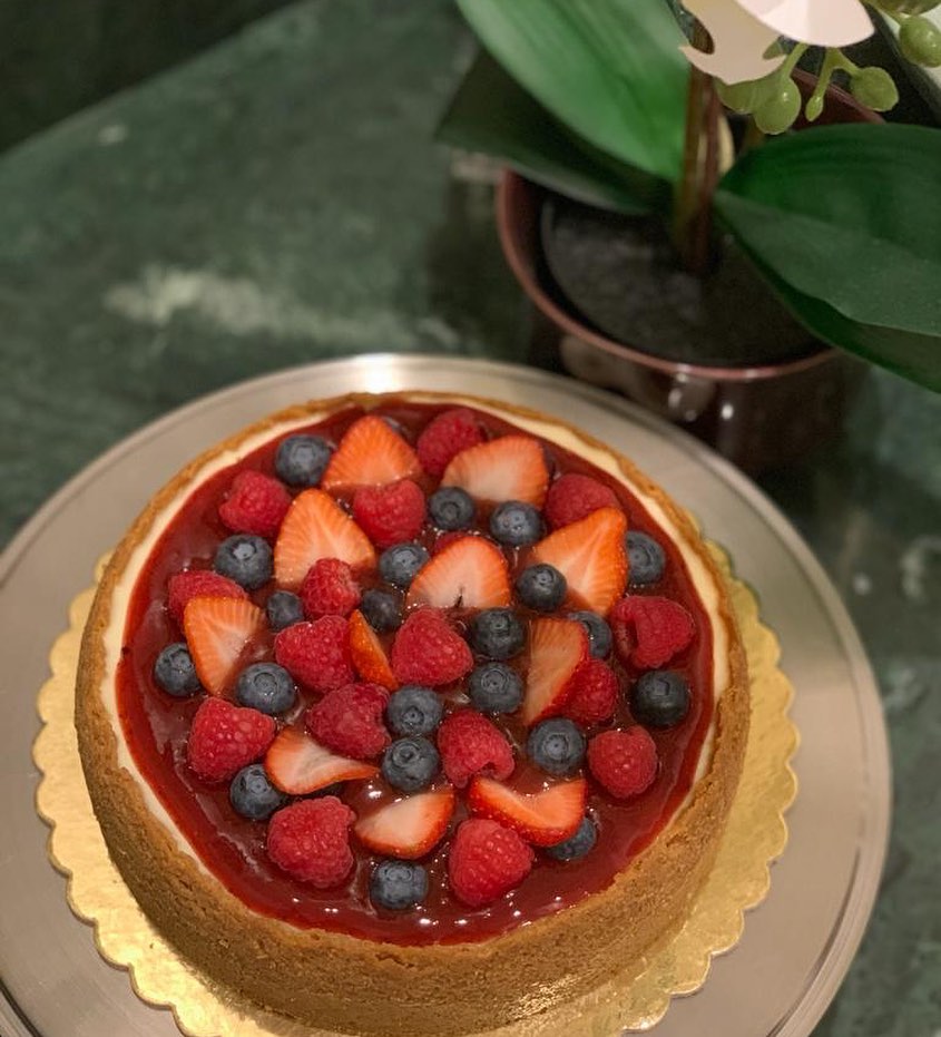 Classic cheesecake
.
.
.
.
#الدمام
#الخبر
#الظهران
#حلى_قهوة
#حلى_عشاء