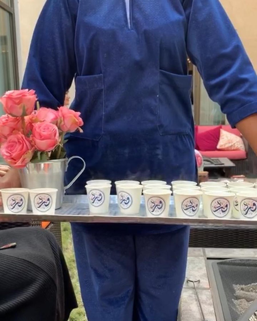 اجمل الاجتماعات والمناسبات مع ورد#ور#اجتماع#مطبق#عشاء