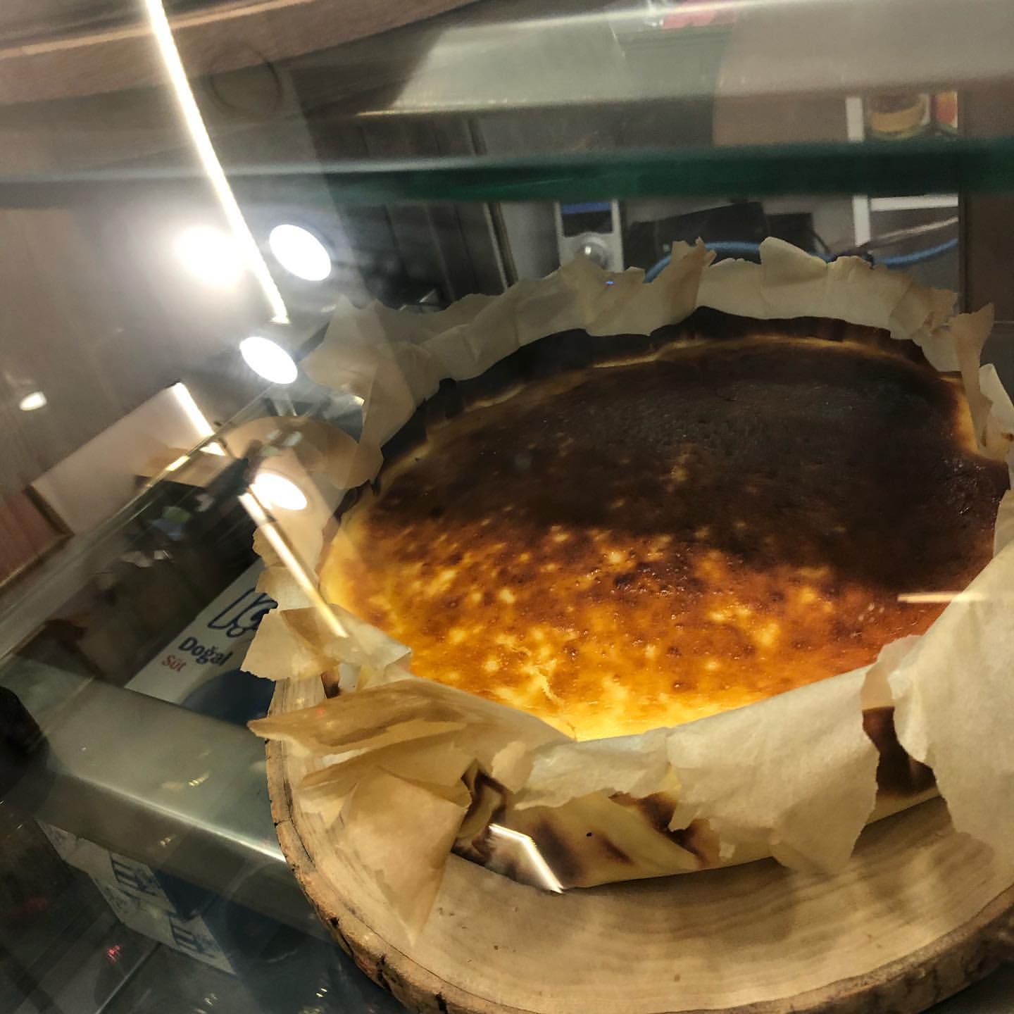 #jeddah#food#sweet#dessert#cake#cheesecake#sansebastianchessecake#sansebastian#jeddahcity#sansebastian#restaurants#Burntchessecake#creamy#