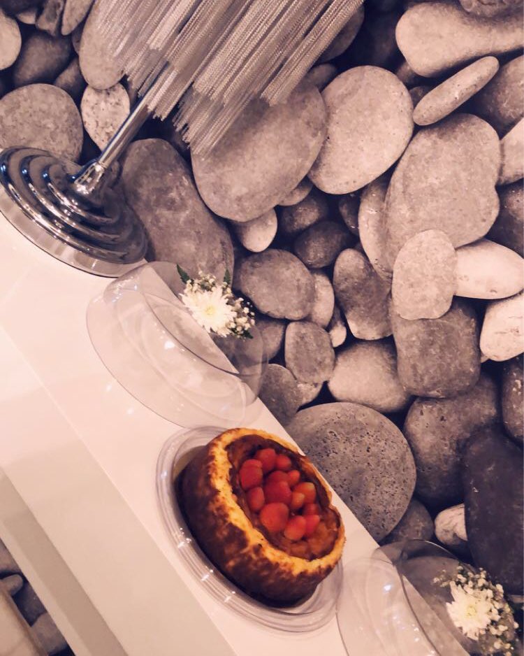 I love fresh things ☘️ jeddah#food#sweet#dessert#cake#cheesecake#sansebastianchessecake#sansebastian#jeddahcity#sansebastian#restaurants#Burntchessecake