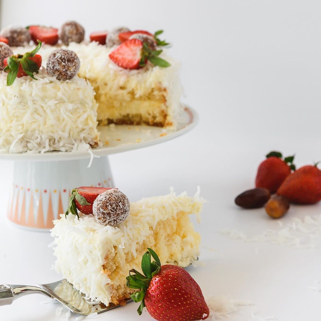 One of our best sellers | COCONUT CLOUD| #cake#abudhabi#abudhabifood#abudhabicakes#foodporn#cakeporn#desserttable#fairytale#uaecake#uaecupcake#uaecakes#uaedesserts#uaecakeorders#uaecake#uaefashion#uaebloggers#uaekidsparties#uaekids#uaeparties#like4like#instacake#coconutcake#coconut