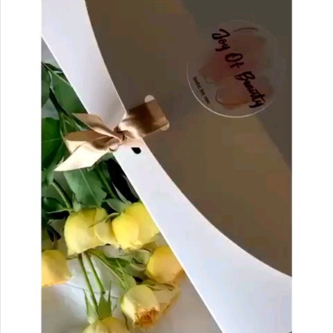 حساب لأحلى الماسكات الطبيعيه من تقشير وترطيب ومحافظه على نعومة ونظارة البشره
@joy.uae
@joy.uae
@joy.uae