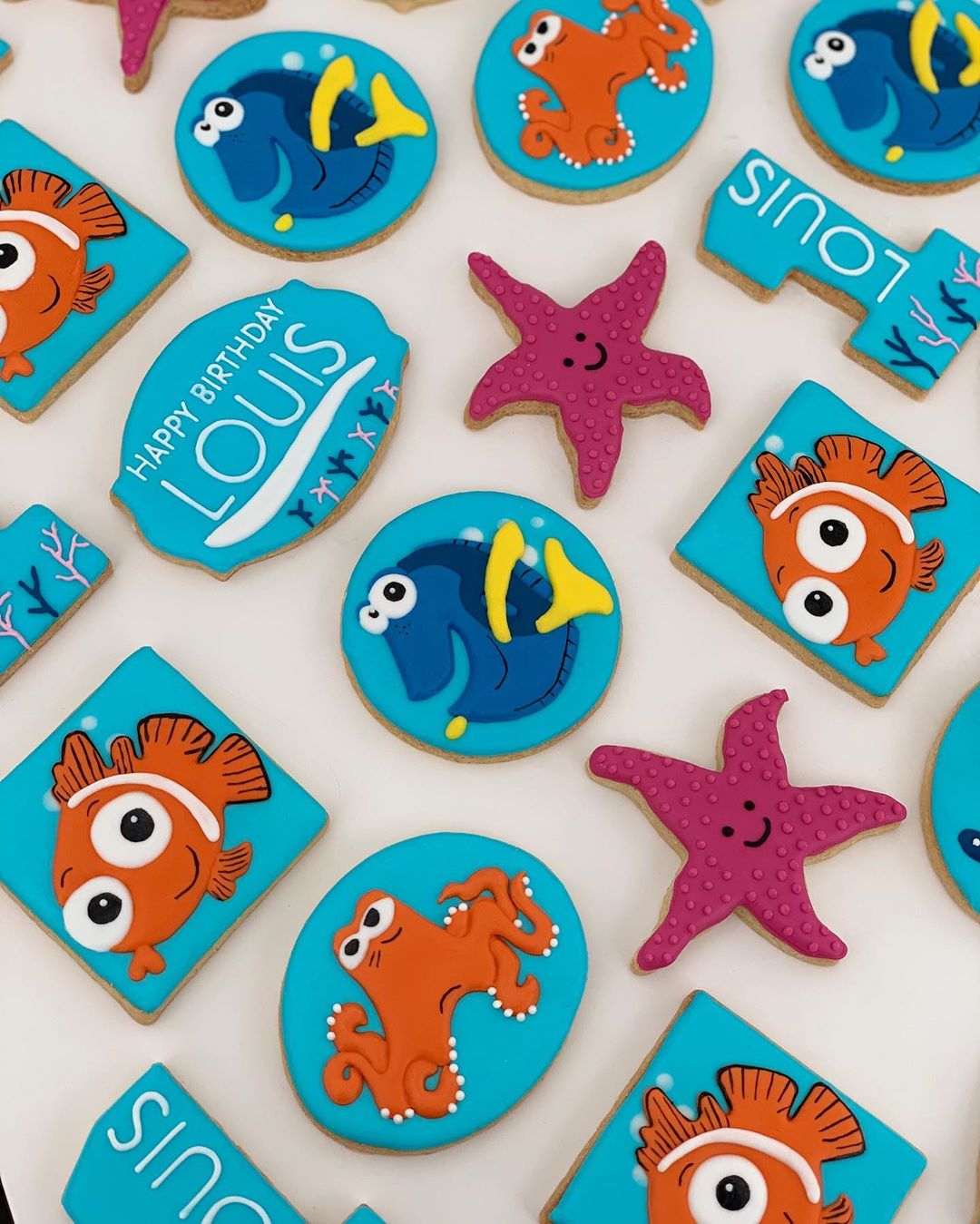 شو رايكم بكوكيز النيمو
Finding Nemo cookies! Happiest birthday little Louis ❤️