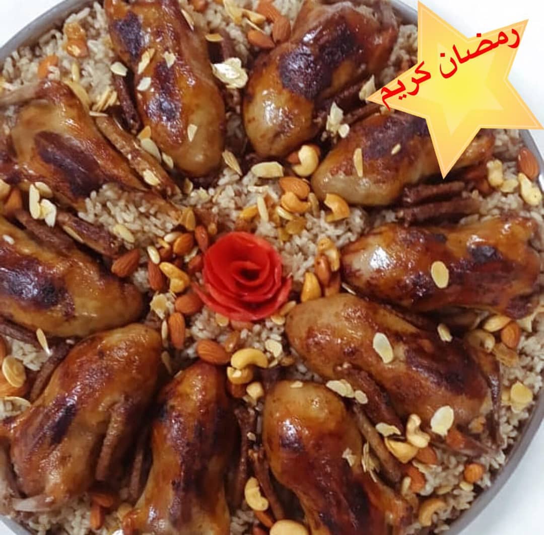 الله عالحمام المحشي مع الرز بالخلطة و المكسرات و اللحمة المفىومة
#حمام_محشي #ابوظبي #اكلات_مصرية #رز #فريك #لذيذ #ابوظبي #دبي #شهي #حمام #عزومات
