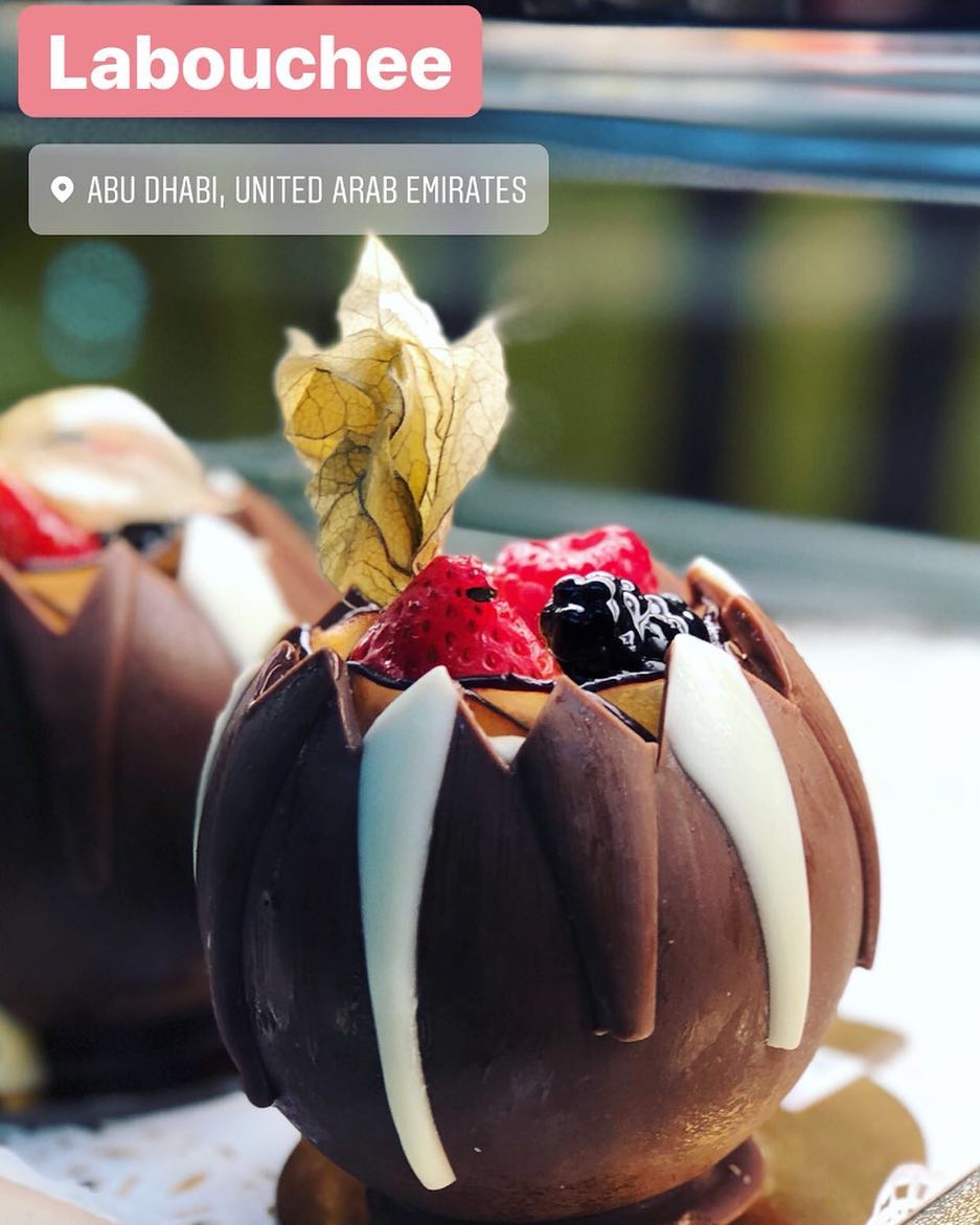 Nice shot lezo cake #labouchee #mini_cake #party #occassions #abudhabi #UAE