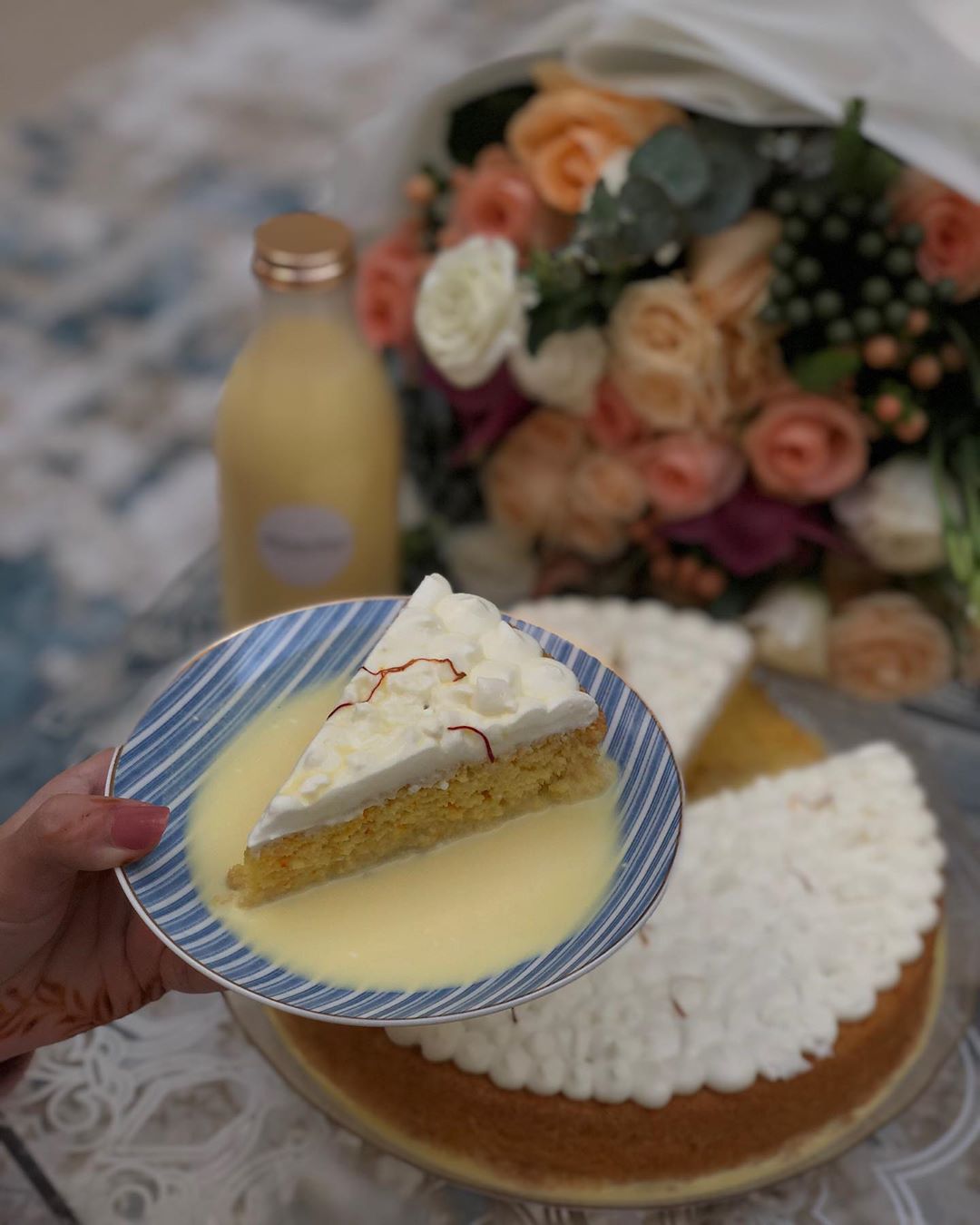 You can order our milk cake (Pistachio, saffron, chocolate or original)