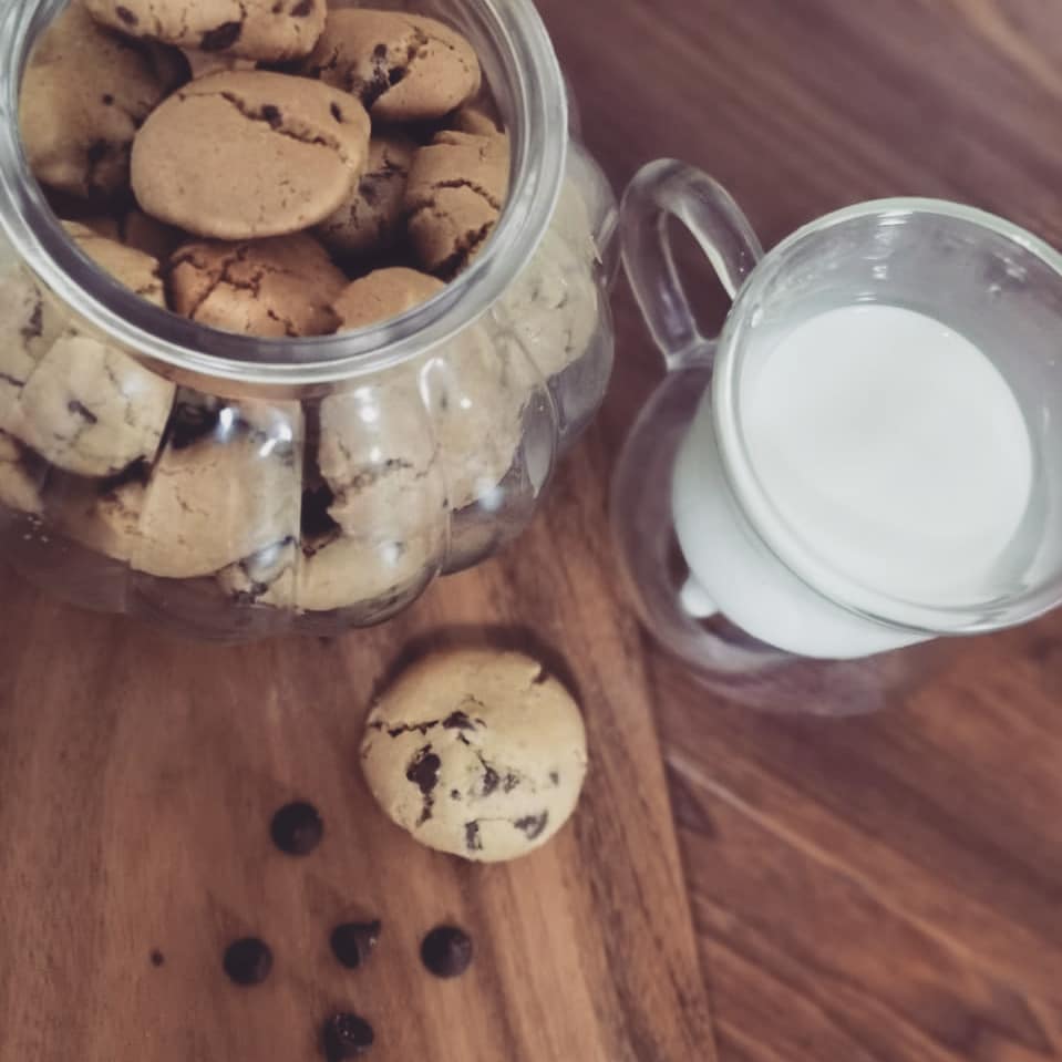 #ميمو#حلويات#ابوظبي#لذيذ#كوكيز#شوكليت#مع الحليب#للصغار#للكبار#هش#يذوب_بالفم#رخصة#مبدعة