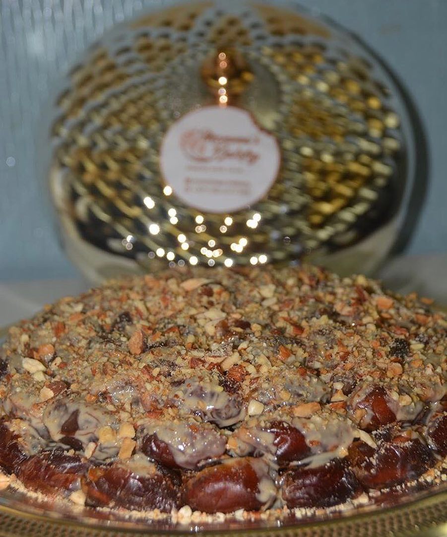#تمر#مكسرات #العين#جوكليت #العين#ابوظبي_الامارات #دبي #قهوه #alain #abudhabi #dubai#dates c#coffee #sweet #saffron #cardamom