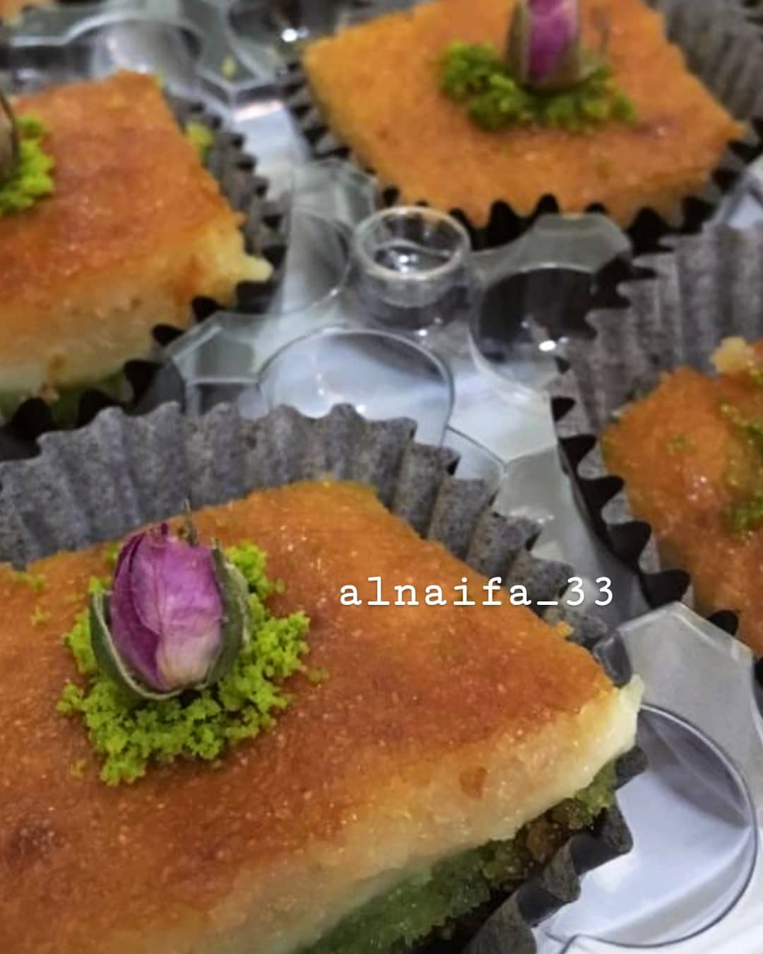 #بسبوسة_محشية 24حبه ب150 درهم