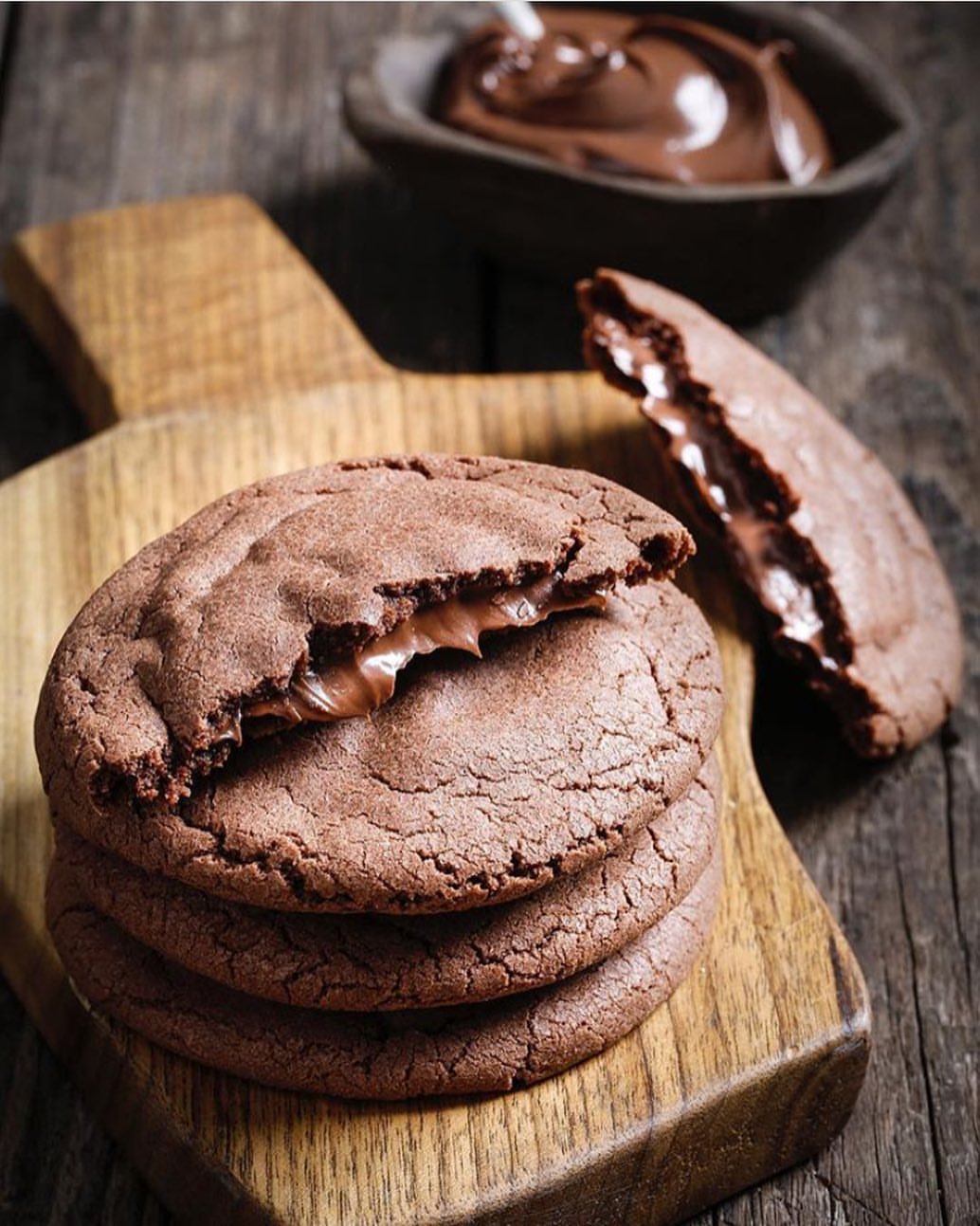 Our Nutella Fudge cookies are made of 90% NUTELLA! They are BEYOND delicious ❤️❤️❤️ order your batch for the weekend now!