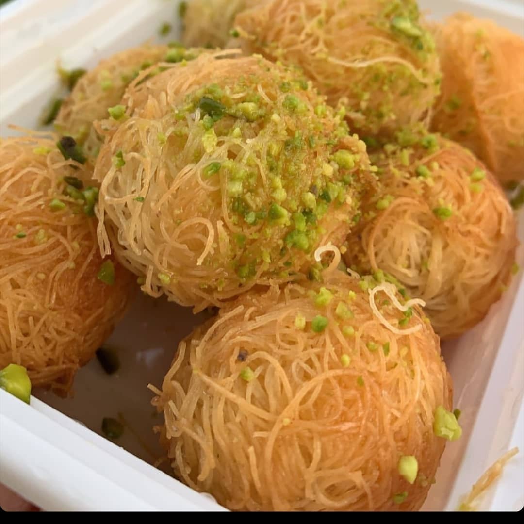 وعســــى فطـورك ياغناتي عوافي.