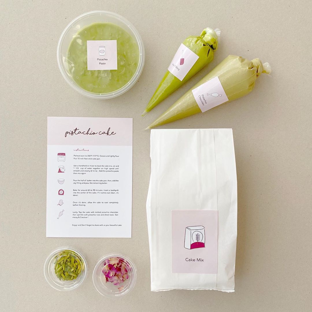 Pistachio cake baking package
Contains all the ingredients to prepare a YUMMY Pistachio cake with your family Be creative , share with us
#baking #quarantine