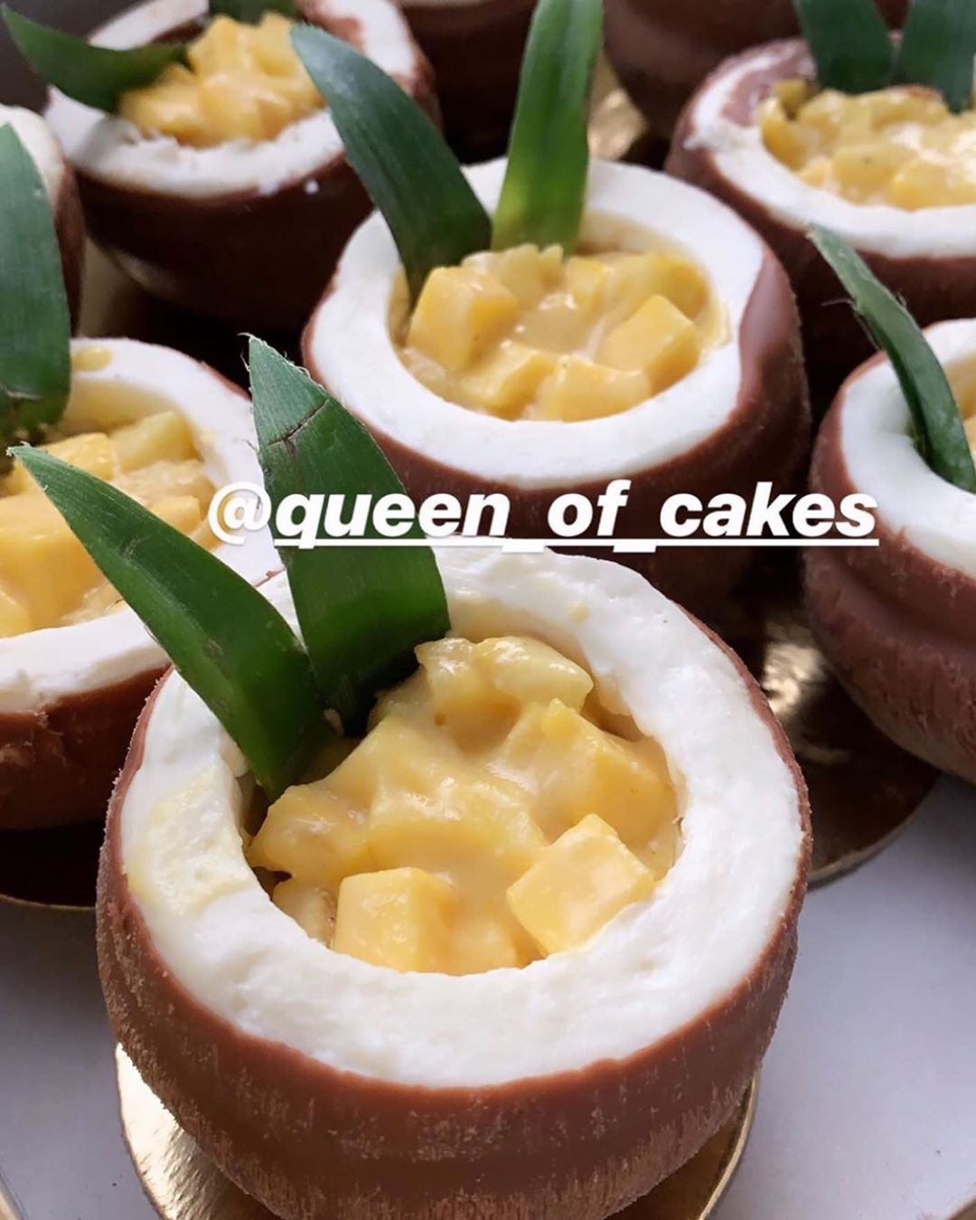 Coconut Mousse filled with Mangoes
For order contact us on WhatsApp 0504552235