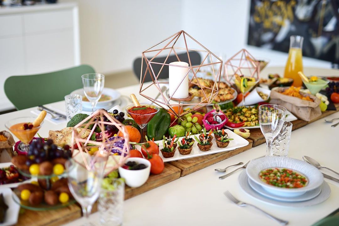 A hearty, delicious Ramadan menu with a contemporary feel - From soup to dessert, we will help you design a complete meal with your choice of juices. For orders call: +971 50 376 1476 ✨