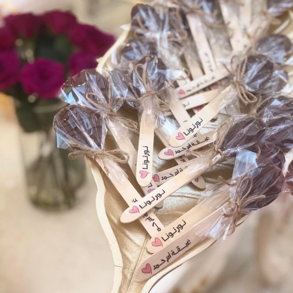 .
.
.
.
Chocolate Spoons ✨
