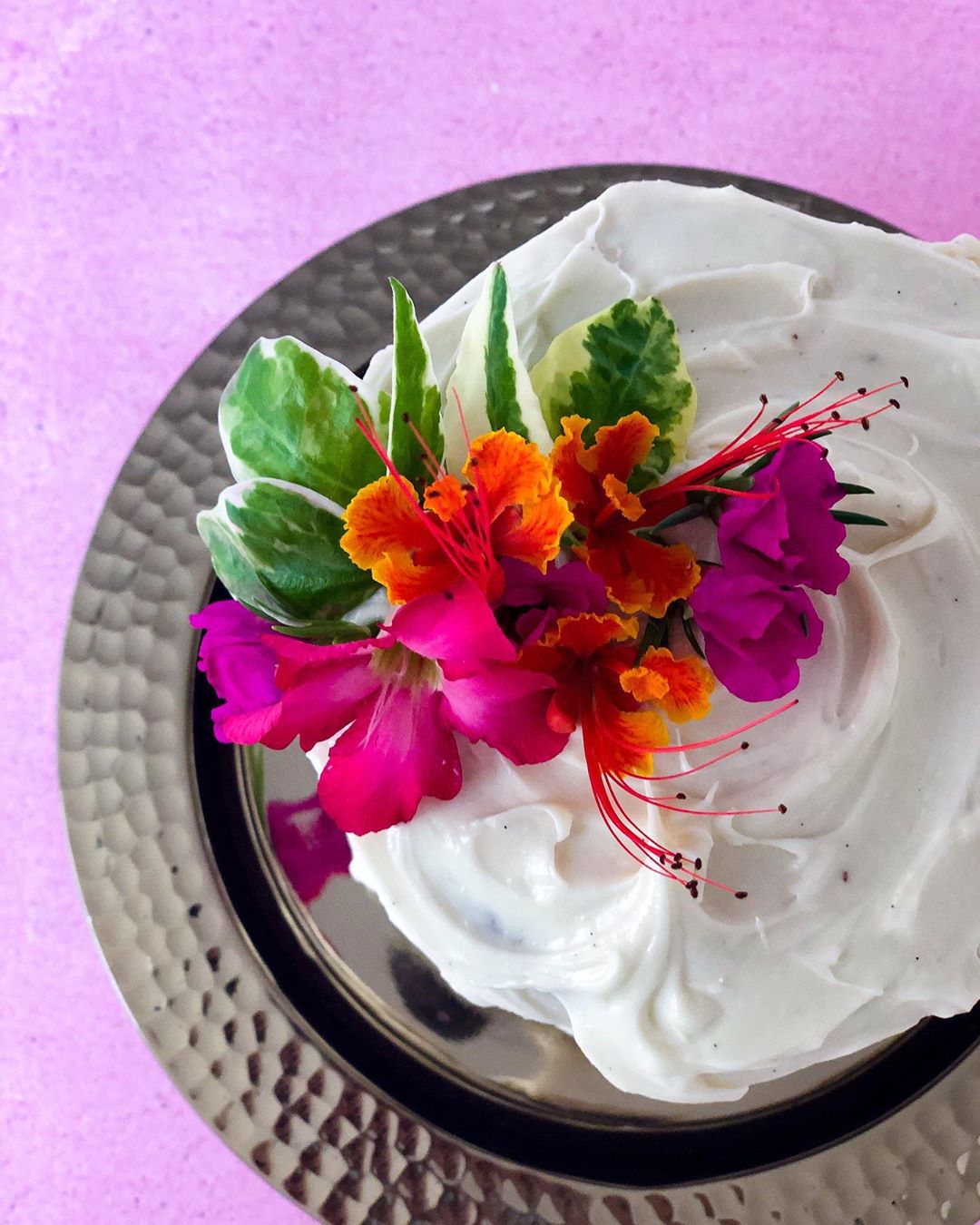 Getting major tropical feels with this cake! ☀️
.
.
.
.
.
.
.
.
.
.
.
#alohacake #flamingocake #cake #birthdaycake #cakelove #tropicalcake #pinkcake #texturedcake #cakeinspiration #cakestagram #cakesofinstagram #celebrationcake #cakeoftheday #cakegram #cakedesign #instacakes #feedfeed #lovefood #faultlinecake #21stcake #beautifulcuisines #homebaker #thebakefeed #thecakeblog #cakecouture #cakecloseup #tropicalcakes #tropicalvibes #tropicalplants #tropicalflowers