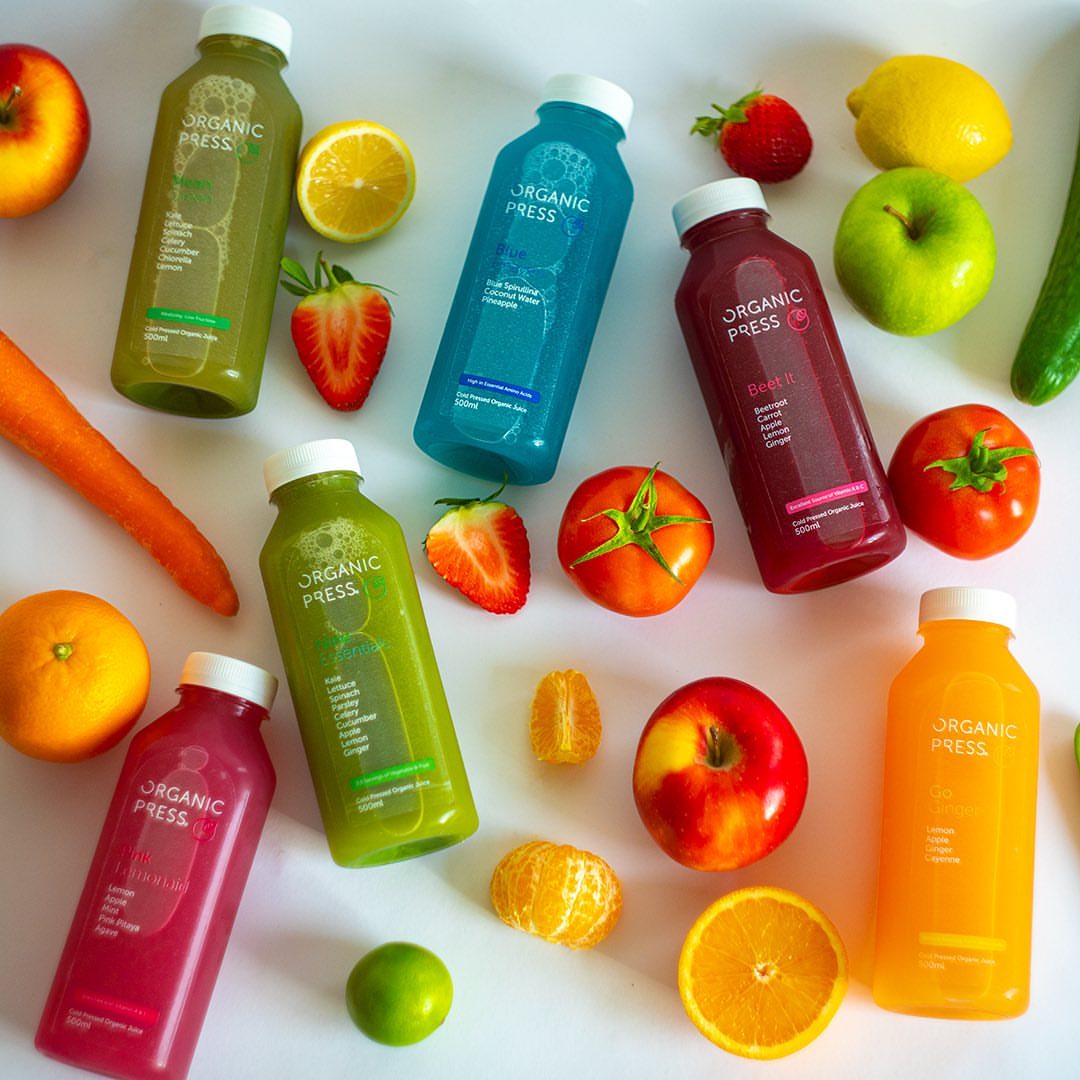 Stick to your routines ☀️ Wake up and start your day with an #Organic Cold Pressed Juice. Why Most of our juices have up to 110% of your daily vitamin C & micronutrients It’s very clear nowadays that a strong immune system is Keep #Safe Keep #Organic Keep #Juicing #OrganicPress