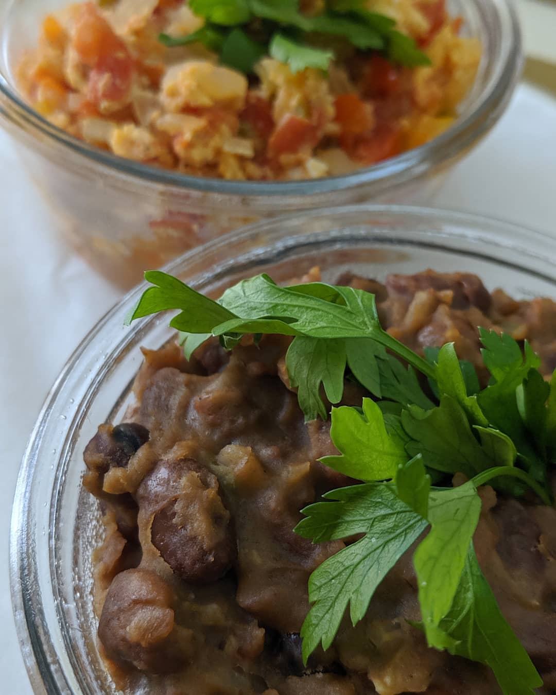 ريوق العاشرة
مميز ، لذيذ ، ولا غلطه
يحتوي على نكهات مختلفه
إماراتيه ، هنديه ، عربيه
ذوق واحكم
#حمسات #حمساتي #حس_التذوق #ريوق #ريوق_شعبي #ريوق_العاشرة #فطور #breakfast #اماراتي #شعبي #هندي #عربي #فول #دنقو #بيض_وطماط #بلاليط #خمير #جباب #جامي #كرك #فيتا #لبنة #مكدوس #عسل #جبن #جام #فراوله #رمان #القرية_العالمية #فطور_الصباح