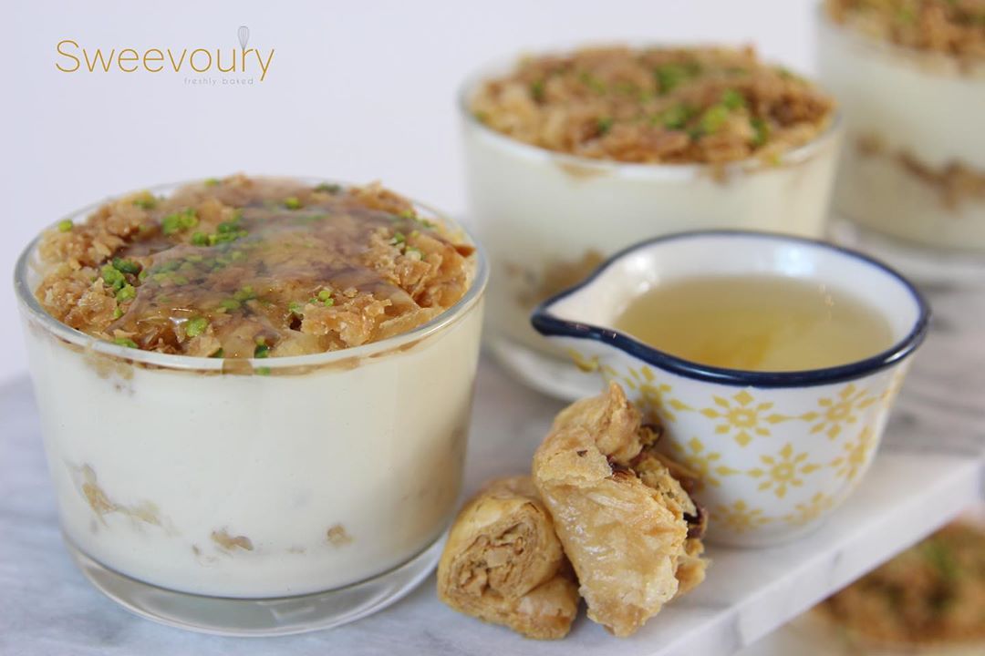 Baklava trifle cups