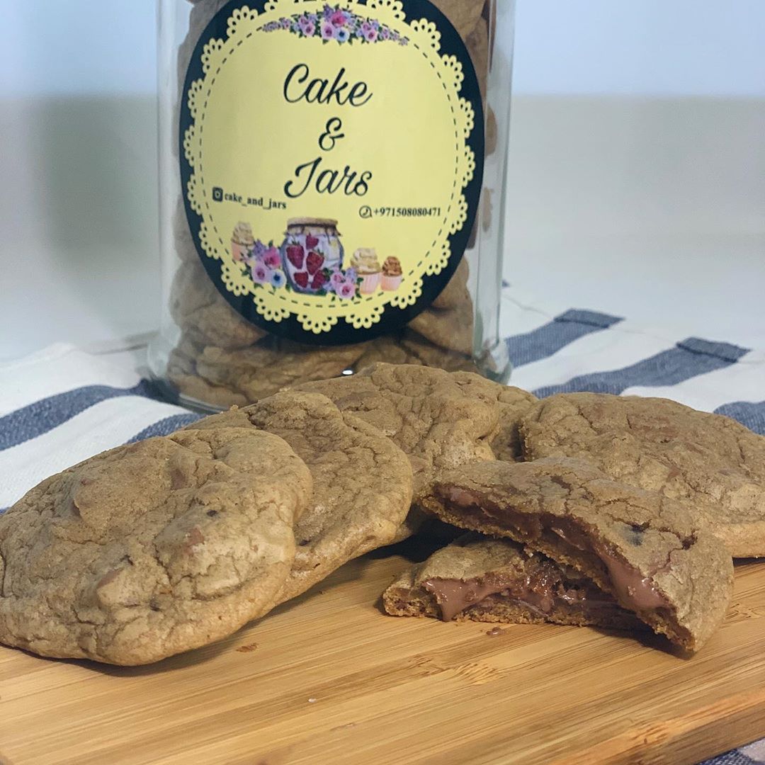 يمكنكم طلب جميع منتجاتي من الرابط المرفق في البايو ⤴️ #كوكيز #دبي #توصيل_طلبات #Dubai #mydubai #cookies #chocolate #orders