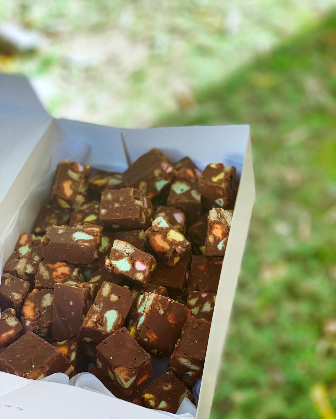 يمكنكم طلب جميع منتجاتي من الرابط المرفق في البايو ⤴️ #روكي_رود #توصيل_طلبات #دبي#mydubai #rockyroad