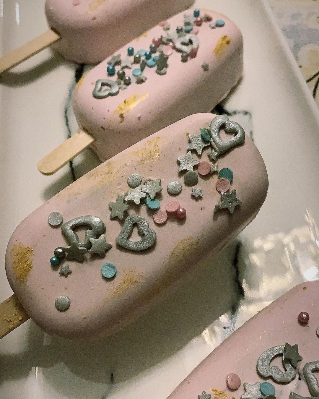 #دبي #mydubai #cakes #pink#للطلب