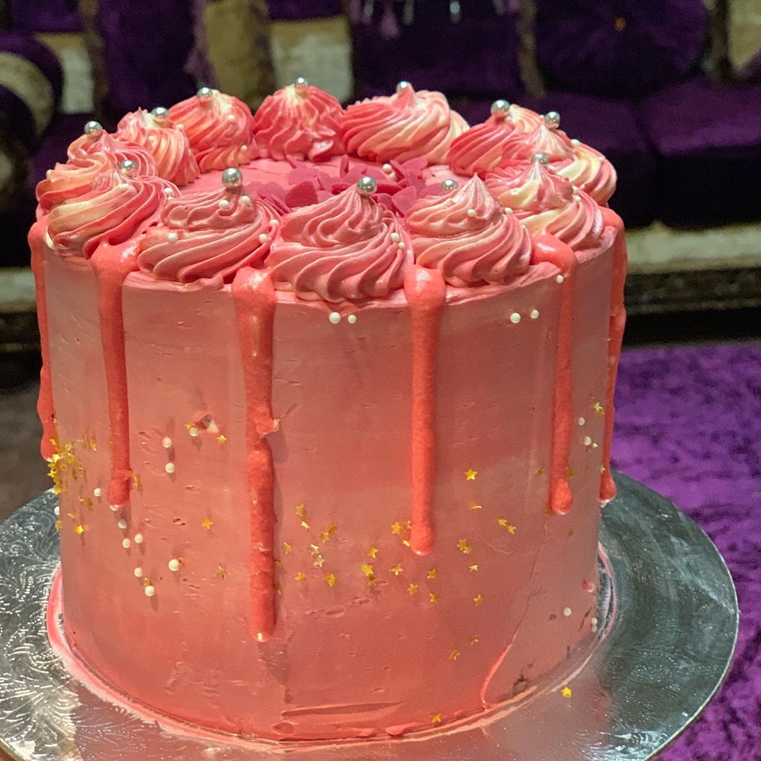 #pink #cake #goold