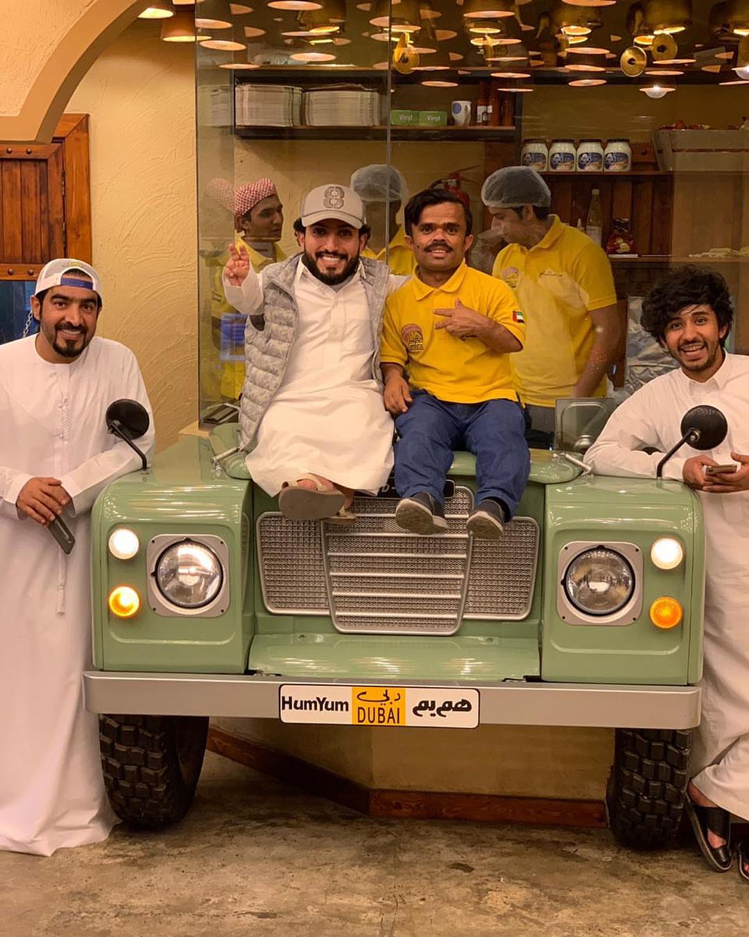 #repost بالعافية @fex @rbaa33 @bin.khaled0 @humyum ❤️ #uae #dubai #jumeirah #humyum #هم_يم #دبي #ريوق #رقاق #جميرا #مطعم #كوفي شعبي #بلاليط #خبز #شاي #لقيمات #عسل #كرك #breakfast #reqaq #karak #tea
#food #love #coffee