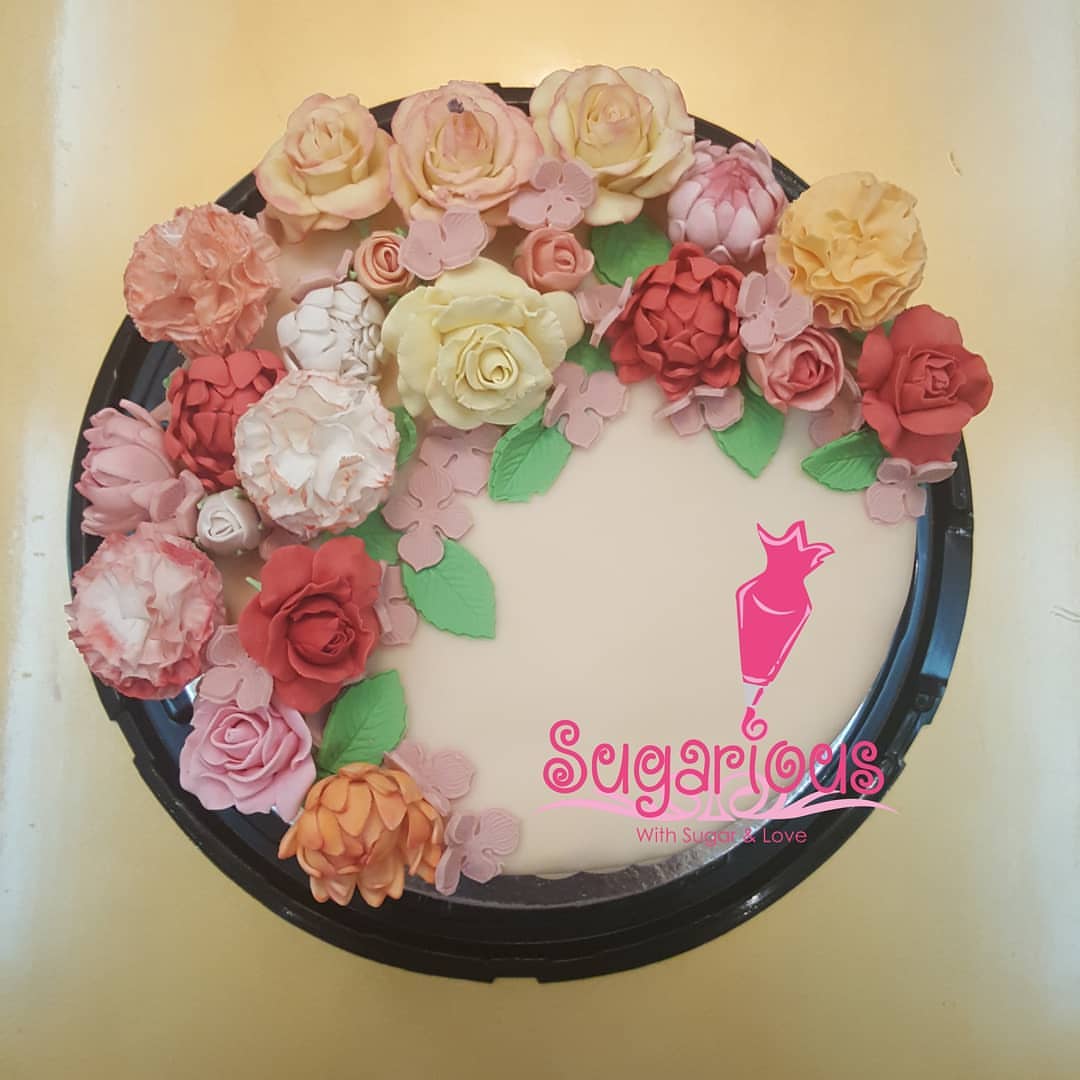 #حلويات #لذيذ #نكهة #مذاقات #منزلي #شوكولاته #شوكو #شوكلت #دبي #الامارات #طلبات #توصيل #توصيل_طلبات #سكر #حلا #حلو #ضيافة #تاجرات_دبي