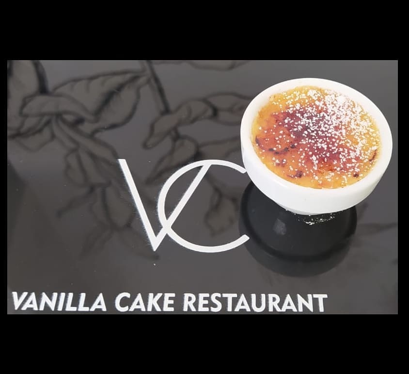 Cream brulee
البوكس يحتوي على عشر حبات
سعر البوكس ١٠٠ درهم #uae #dubai #AD #ajman #sharjah #creambrulee
#الامارات #دبي #الشارقة #عجمان #أبوظبي #التوزيعات #حلويات