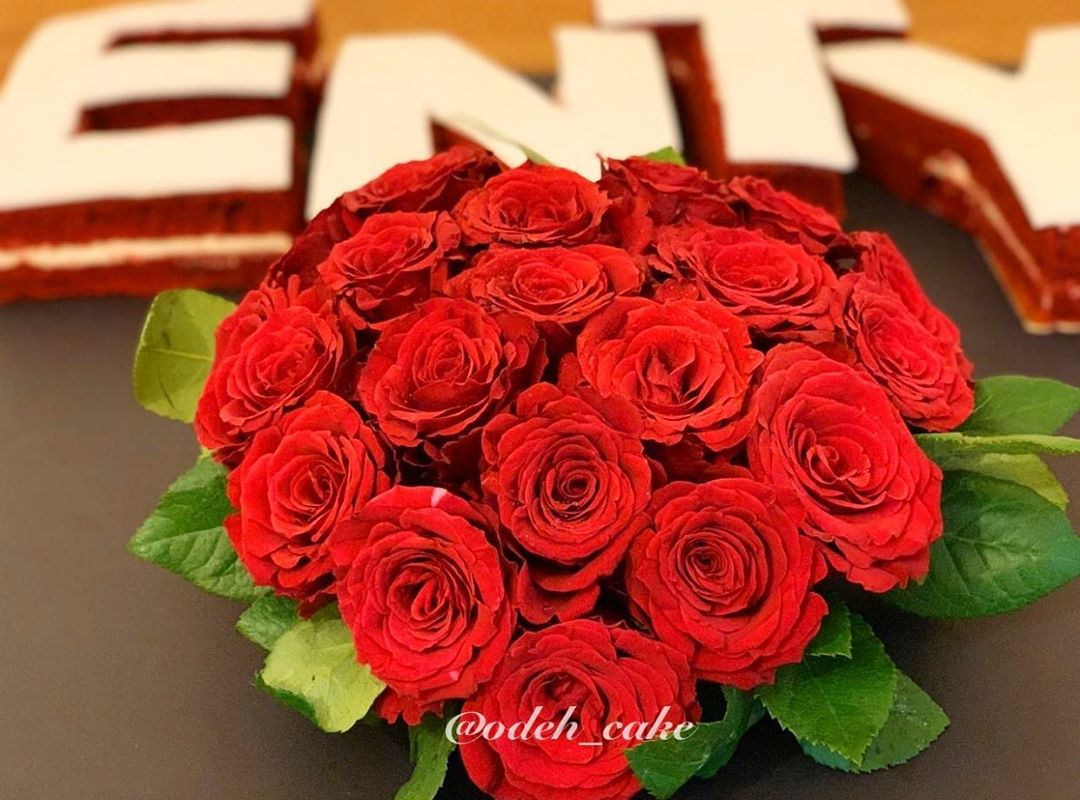 Red velvet cake ❤️ #redvelvet#cake#3D#creamcheese#flowers#fluffy#moist#birthday#surprise#words#numbers