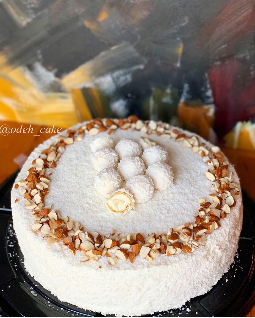 Raffaello cake كيكة الرافييلو
#sponge#cake#almond#coconut# cream-cheese#frosting#birthday#moist#yummy
