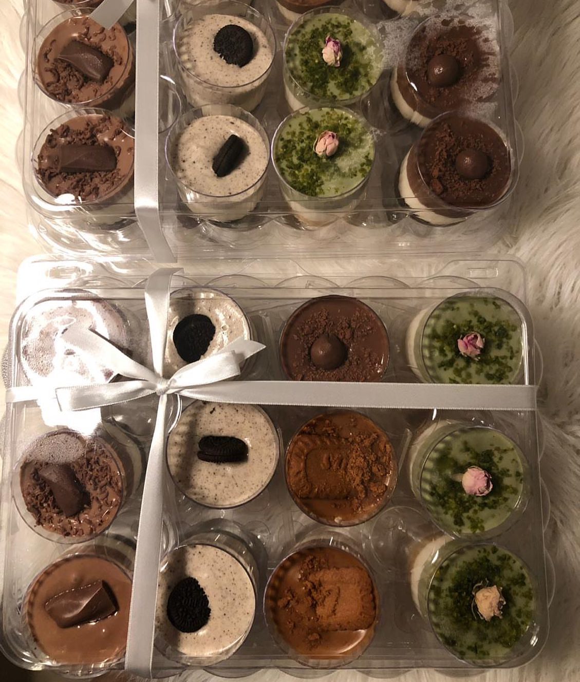 متوفر ف محل @blossom.sweets.uae الشارجه حياكم الله