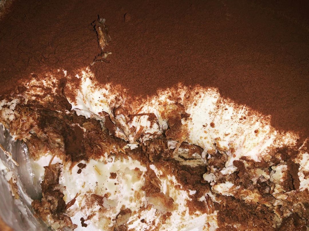 ZOOOOM INNN Tiramisu trifle
#drums_bakery #درامز_بيكري #eidmubarak