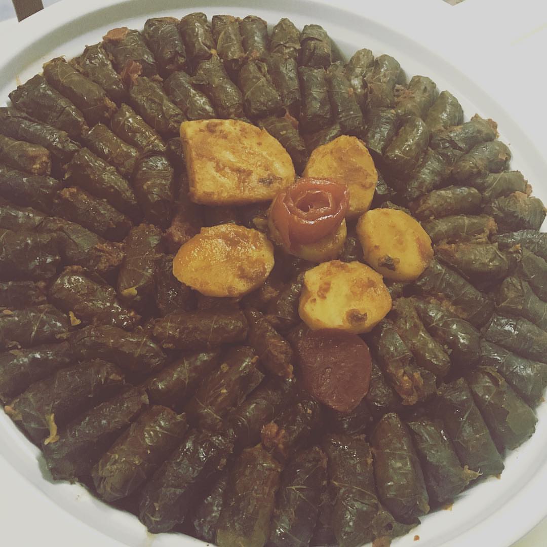 للطلبات التواصل دايركت