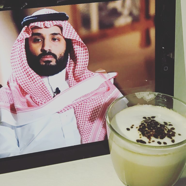 هذا الرجل العظيم يستحق منا الكثير وافضله الدعاء له في ظهر الغيب