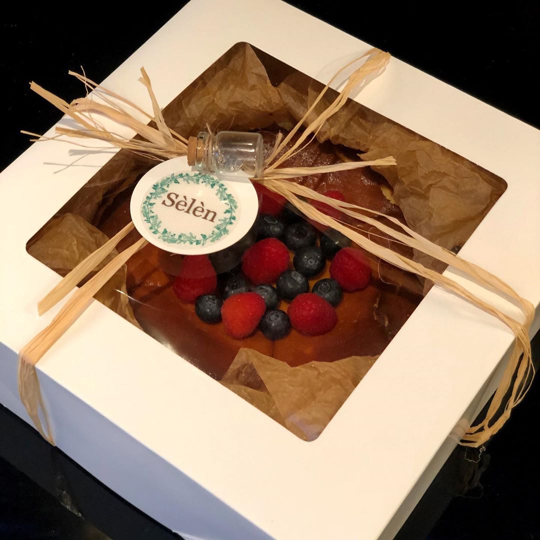 The Best San Sebastian Cake
Location Jeddah
Order Now
#jeddahfood #sansebastiancake #cheesecake #jeddah #saudifood #jeddahbazaar #jeddahcatering #jeddahparty #jeddahintation #jeddahgift #jeddahfoodbloggers