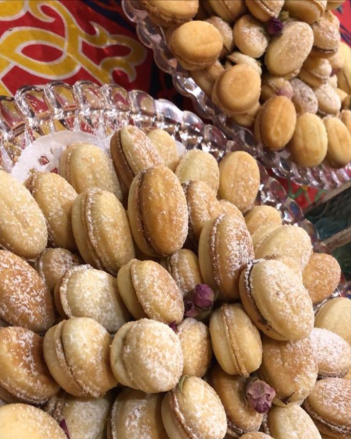 طبعا بعد الافطار لازم التحلاية مع الجوزية بالفستق واللوتس الف صحة وهنا #جوزية#كعك#عوافي#تواصي#
