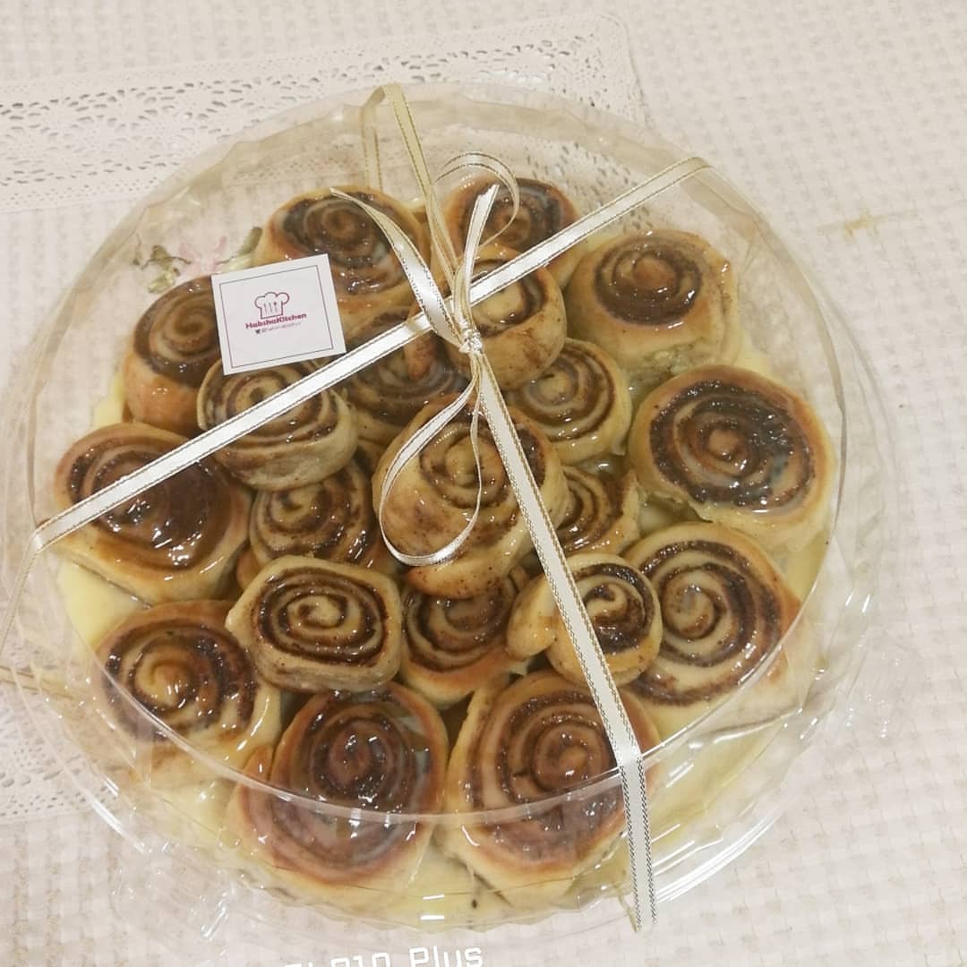 سينابون ..
.
.
#habshakitchen #handmade #jordanrestoration #Jordan #ammanjordan #bread #brekfast #cheese #food #snakes #معجنات_مشكله #فطاير_منوعه_بجبنة_محمرة_بلحمة_بيتزا_فطيرة #عمان_الاردن #تلاع_العلي #تواصي_اكل_بيتي #تواصي_عمان #معجناتي #سبانخ #يلنجي_ورق_عنب #يلنجي_حامض_ورق_عنب_بالزيت #اكسبلور_فولو #اكسبلور #سينابون_قرفه #سينابون_لوتس #سينابون_هش