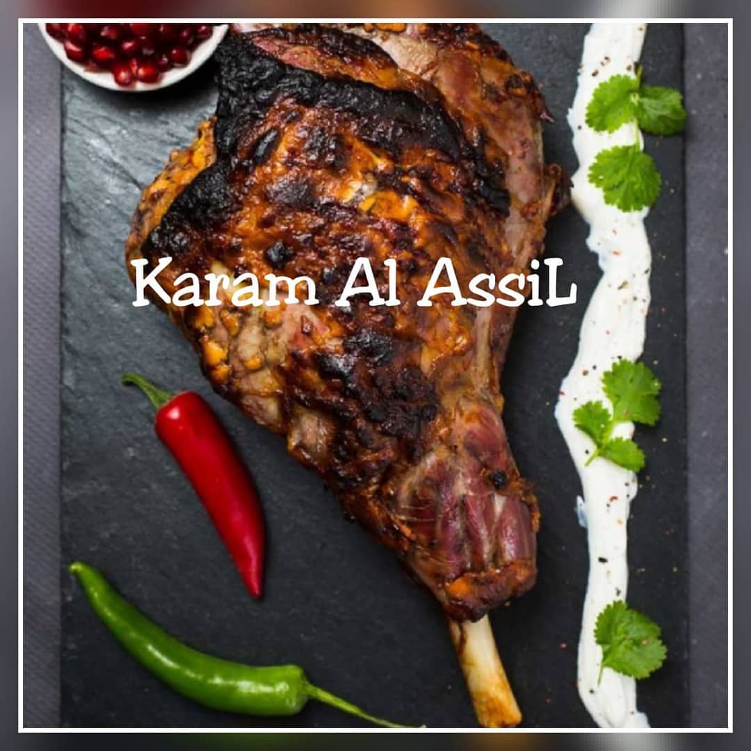 كتف مشوي زرب حطب،، يقدم مع أرز أو بدون،، #لحم_مشوي #اكلات_خفيفه#اكلات_شعبية #مطعم #تواصي_عمان #لحوم_طازجة #لحم #حطب #مطبخ #تواصي #زرب