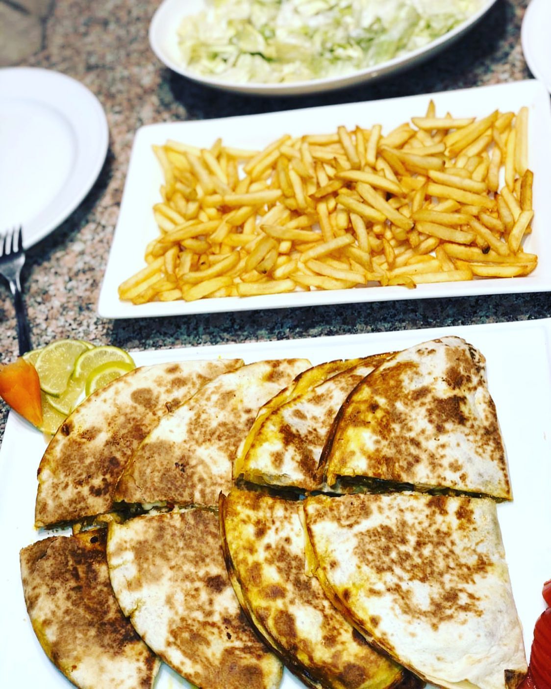 Chicken Quesadilla
#Food #Sweets #Salad #chickenquesadilla #Taskitchen #Orders #Delivery #Delicious #Tasty #Jordan #amman #تواصي_عمان
For order 0770801801
