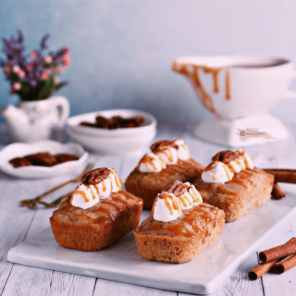 .
Apple spice mini loaf
كيكه الخريف