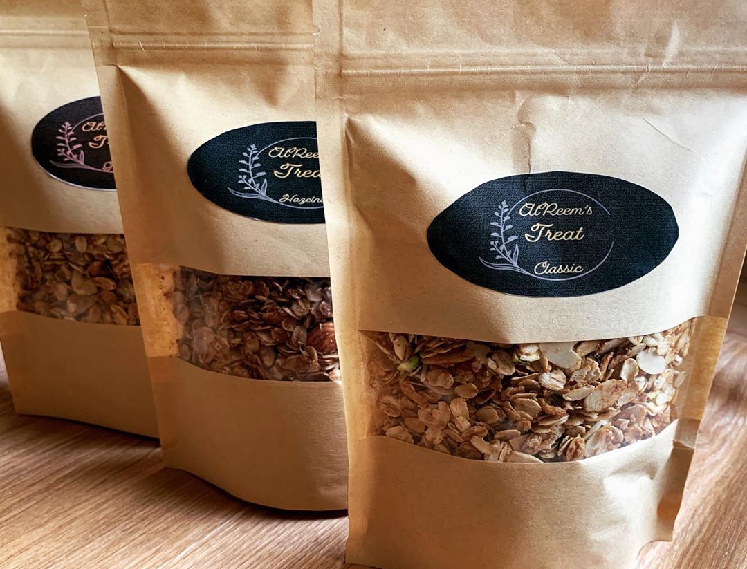 النكهات المتوفره لدينا حالياً :
النكهة الاصليه Classic
البندق Hazelnut
الزنجبيل Ginger
و الجاي اكثر و أطعم..
