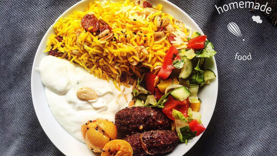 Our Delicious fresh food .
.
.
.
.
.
.
.
#egyptian
#egyptianhome #homemadefood #homemade #foodporn #food #foody #foodstagram #tasty #egyptianfood #الشيخ_زايد #بيفرلي_هيلز #اكل_بيتي #cetring #madinatzayed #