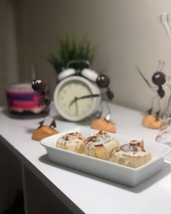 لذيذ وطري يفوز عندي♥️♥️ #سينابون_قرفه #حلويات_قهوة #مكةالمكرمة