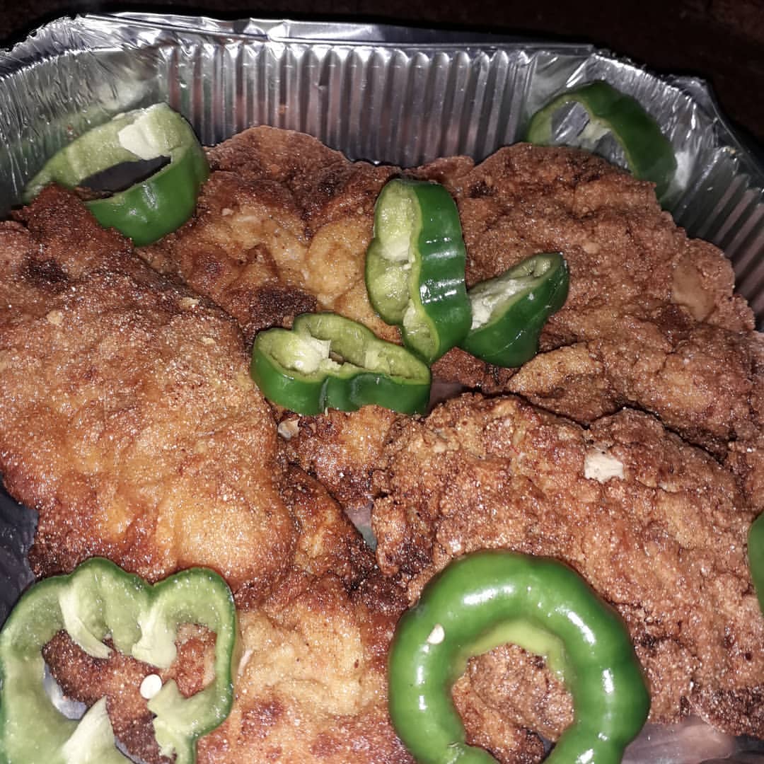 طبعا مع احلى اسباجتى