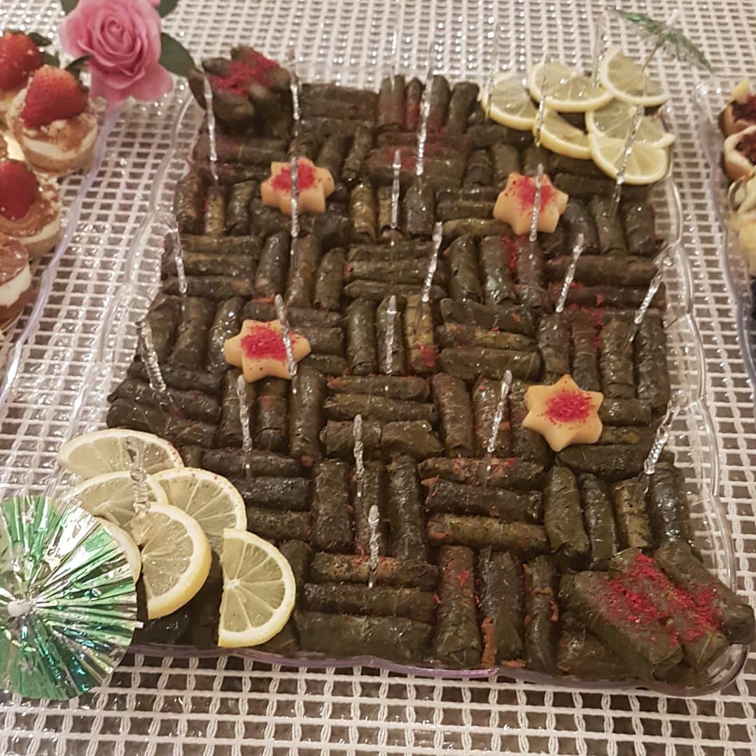 ٢كيلو ورق عنب الكيلو ٨٠ ريال